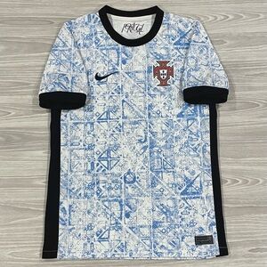Nike 2024/25 Portugal National Team Soccer Jersey FJ4370-133 Youth Size Large